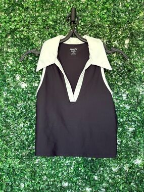 Old Navy Black Sleeveless Polo Tank with White Trim Collar